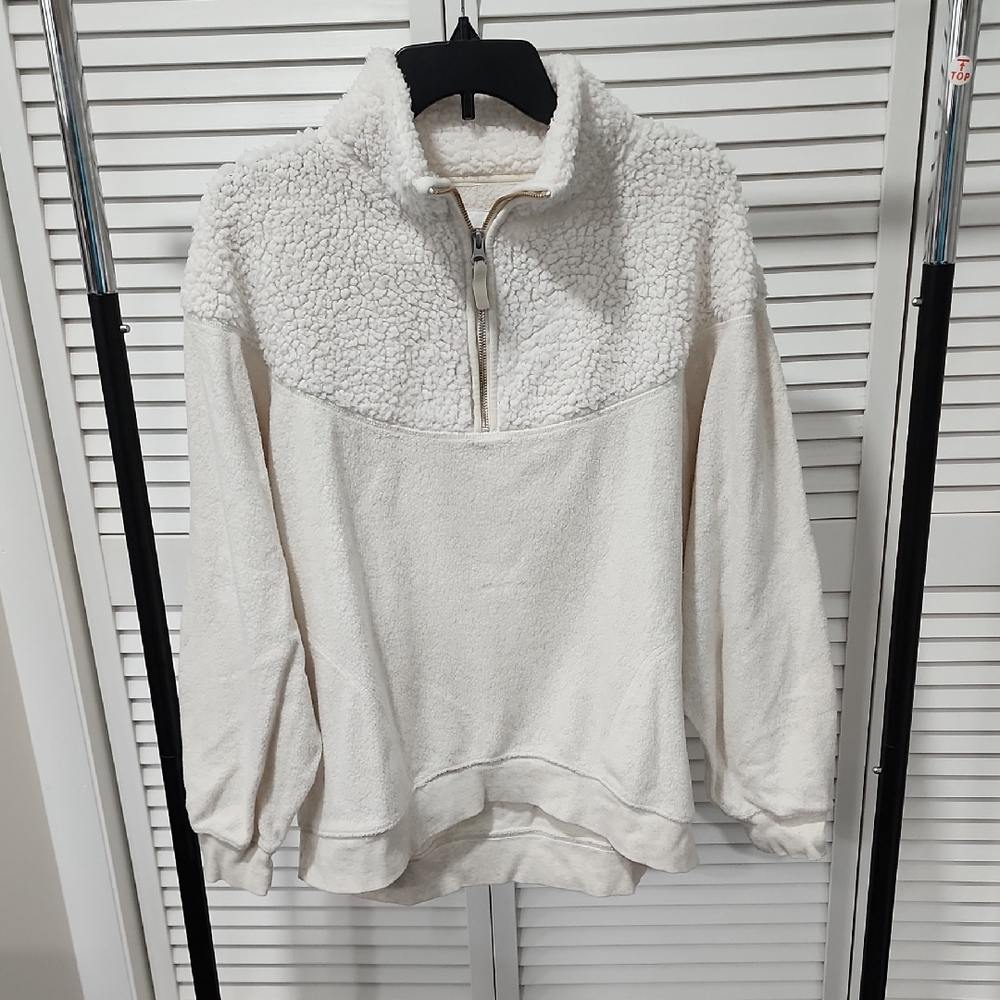Aerie Cozy Hometown Holiday Sherpa 1/4 Zip Pullover Sweatshirt. Cream. Small. - Picture 4 of 12